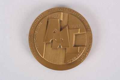 Médaille de table Association mutuelle des conservateurs des…