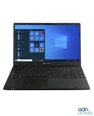 un ordinateur portable avec Windows 10 à l'écran