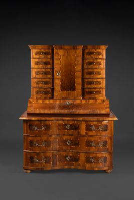 Bureau scriban en placage de bois indigènes ouvrant par troi…