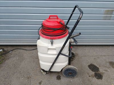 Aspirateur à eau Démarre