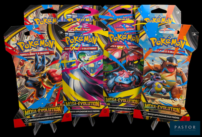 Quatre paquets de cartes à collectionner Pokémon sont représentés sur un fond noir.