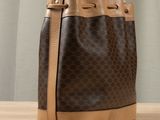 louis vuitton bucket bag in monogram canvas and leather