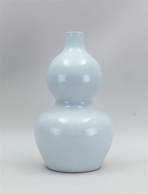 Très grand vase gourde en porcelaine blanche à motif floral …