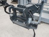 a close up of a machine that is sitting on the ground