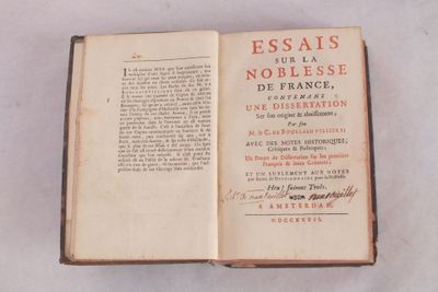 BOULLAINVILLIERS (Le Comte de) : « Essais sur la Noblesse de…