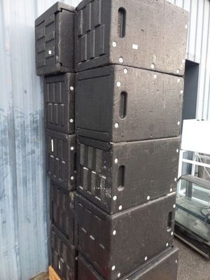 a lot of speakers stacked on top of each other