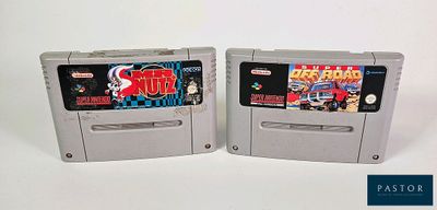 Deux jeux Nintendo sont présentés côte à côte sur une surface blanche