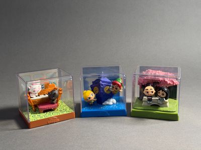 DISNEY. Doorables. Trois dioramas comprenant les Aristochats…