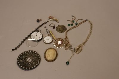 many different types of jewelry on the table
