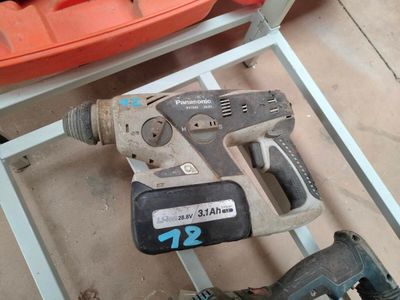 Perforateur sans fil PANASONIC avec batterie