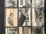 plusieurs vieilles photographies en noir et blanc représentant un homme à moto