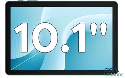 la tablette affiche l'heure sur son écran
