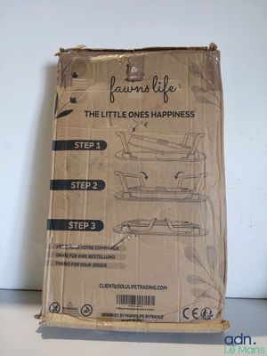 Le colis de couches « Little Ones Happiness » est prêt à être expédié.