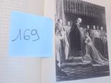 une photo d'un livre sur lequel figurent les portraits d'un homme et d'une femme