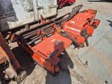une image représentant un tracteur attelé à une remorque