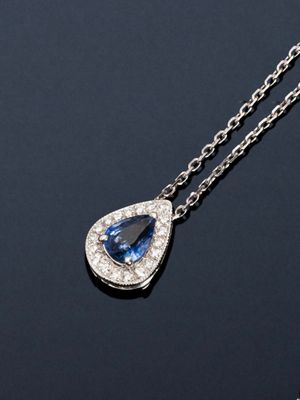Collier en or gris 750 millièmes à maille forçat avec son pe…