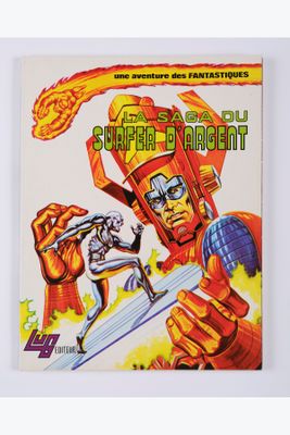 la couverture d'une bande dessinée représentant un robot et un homme