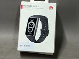La boîte du nouveau Huawei Band 6 est ouverte