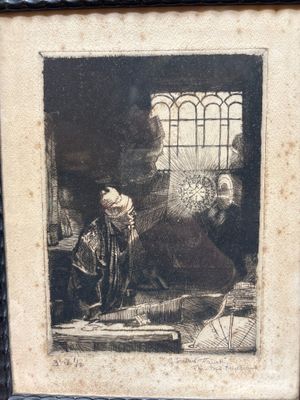 une vieille photo représentant un homme et une femme dans une pièce