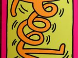 une affiche pour un concert à Paris représentant un homme sautant par-dessus un serpent