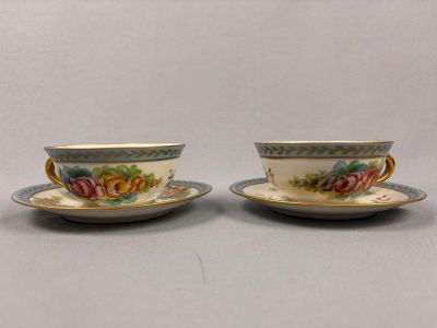 Limoges E.G Paire de tasses à thé avec sa soucoupe - décor f…