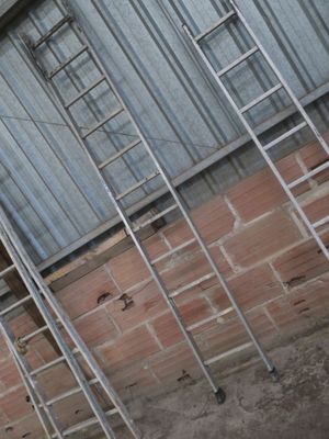 Echelle alu H290, Mise à prix 20 - Photo 1