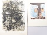 deux tableaux au mur l'un à côté de l'autre