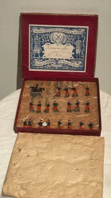 Boite de figurines en plomb Maison Sandre vers 1910 en taill…