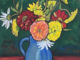 une peinture de fleurs dans un vase bleu sur une table