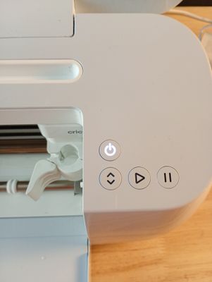 DH2039////Machines de dÃ©coupe et presses Ã chaud Cricut MAK…