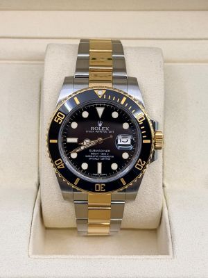 Marque Rolex Modèle (Montre) Submariner Date Numéro de référ…