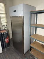 Armoire réfrigérée professionnelle une porte pleine, carross… (photo 2)