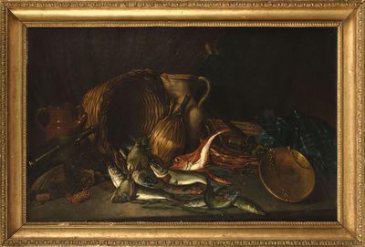 tableau représentant une nature morte avec des poissons et une cruche posés sur une table
