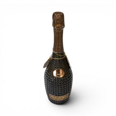 an image of a bottle of champagne on a white background
