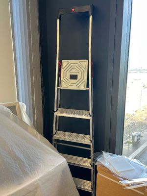 lot d'escabeaux - Photo 1