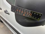 a sticker that says vauto on the side of a car