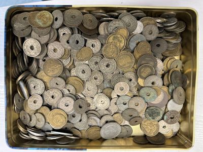 Lot MONNAIES françaises du XXème en vrac à trier, états dive…