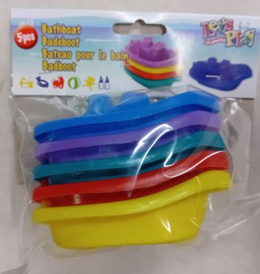 un sac de jouets en plastique posé sur une table