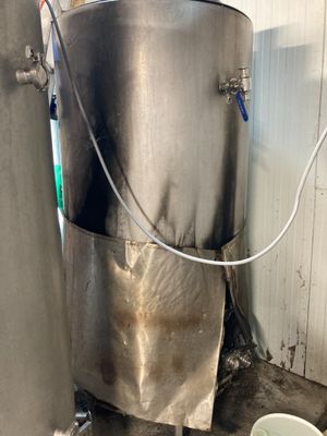 Cuve de brassage avec moteur TECHTUP, pale de brassage, trap…