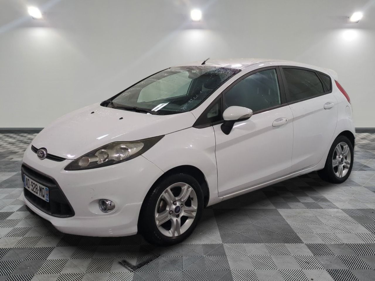 FORD - FIESTA 1.4 96 TREND - ES - Mise en service: 16/10/200…