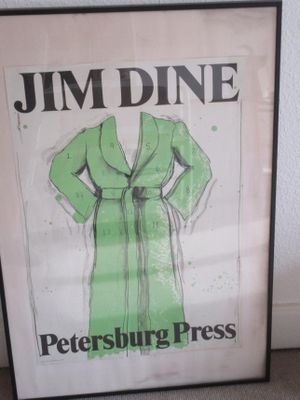 une photo d'un tableau représentant un manteau vert