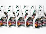 un lot de six vaporisateurs remplis de différents types de produits d'entretien