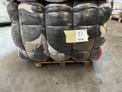 Balle de vêtements d'occasion – 461 kg.