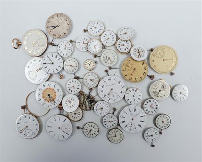 Collection de divers mouvements de montres de poche, en part… - Photo 1
