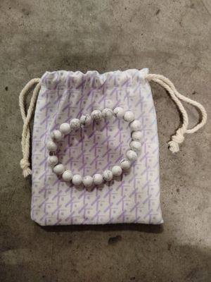 Lot de 45 Bracelets "Energie" en Howlite Blanche