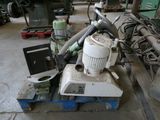 a machine that is sitting on a table in a room