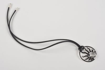 CHOPARD. Pendentif rond « Happy sun » en or gris (750 milliè…
