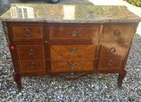 10737-125 / X / Commode en bois de placage et marqueterie de…