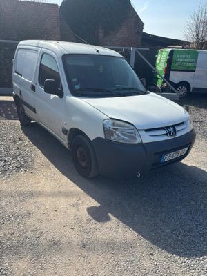 CTTE PEUGEOT Partner - (M59) Utilitaire 1.9D Fourgon CU 600kg 70CV