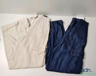Lot de 2 pantalons cargo GUESS, T.